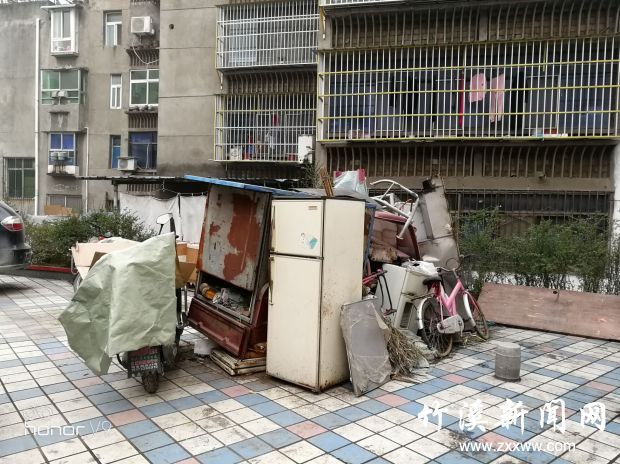 9点10分摄于仿古街1