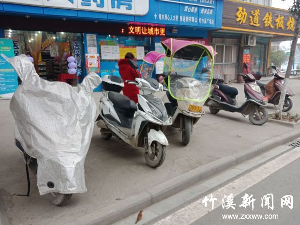 9点46分摄于观音阁