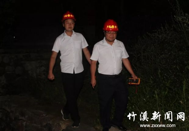 汛期供水 (6)