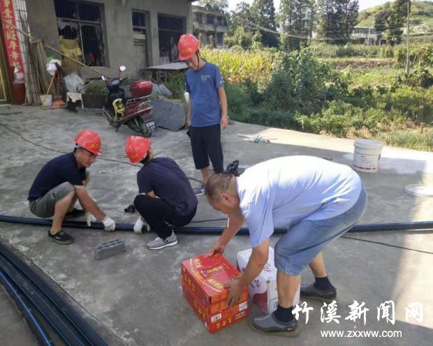图片：水利局夏送清凉活动