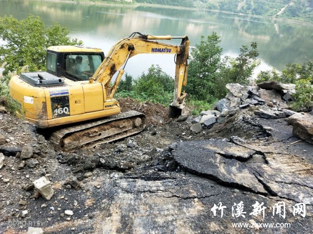 板凳岭村加快项目建设