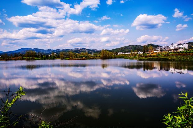 夏日龙湖+王小平+十堰市住房公积金中心+十堰市茅箭区江苏路阳光花园八号楼1003+13636245928