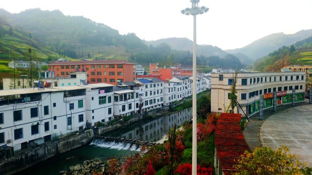 物华天宝  风景如画---摄影：许世国（国家税务总局竹溪县税务局：电话号码：13707289280） (1)