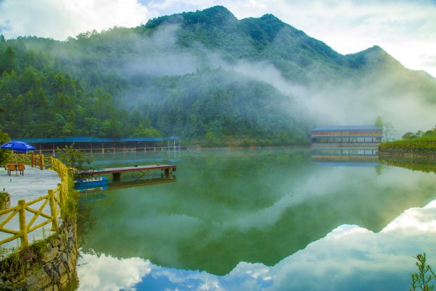 长峡天池