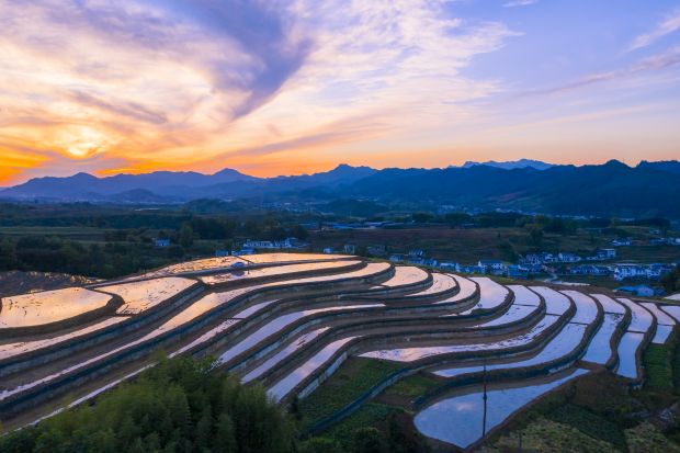 水润梯田