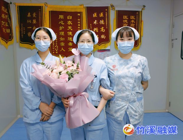 慰问一线护理工作者4